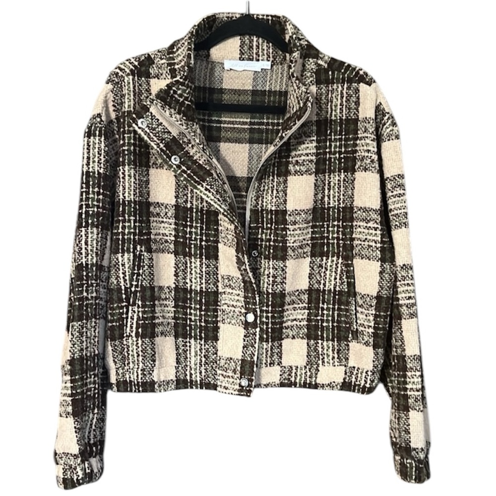 New All in Favor Plaid Crop Jacket Women’s Size Large in Chestnut Plaid - Picture 2 of 16